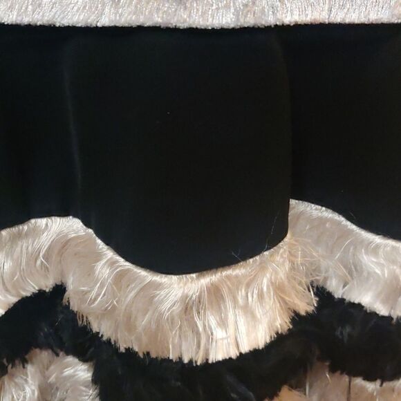 Alexis Fur Trimmed Black Skirt - Picture 2 of 3